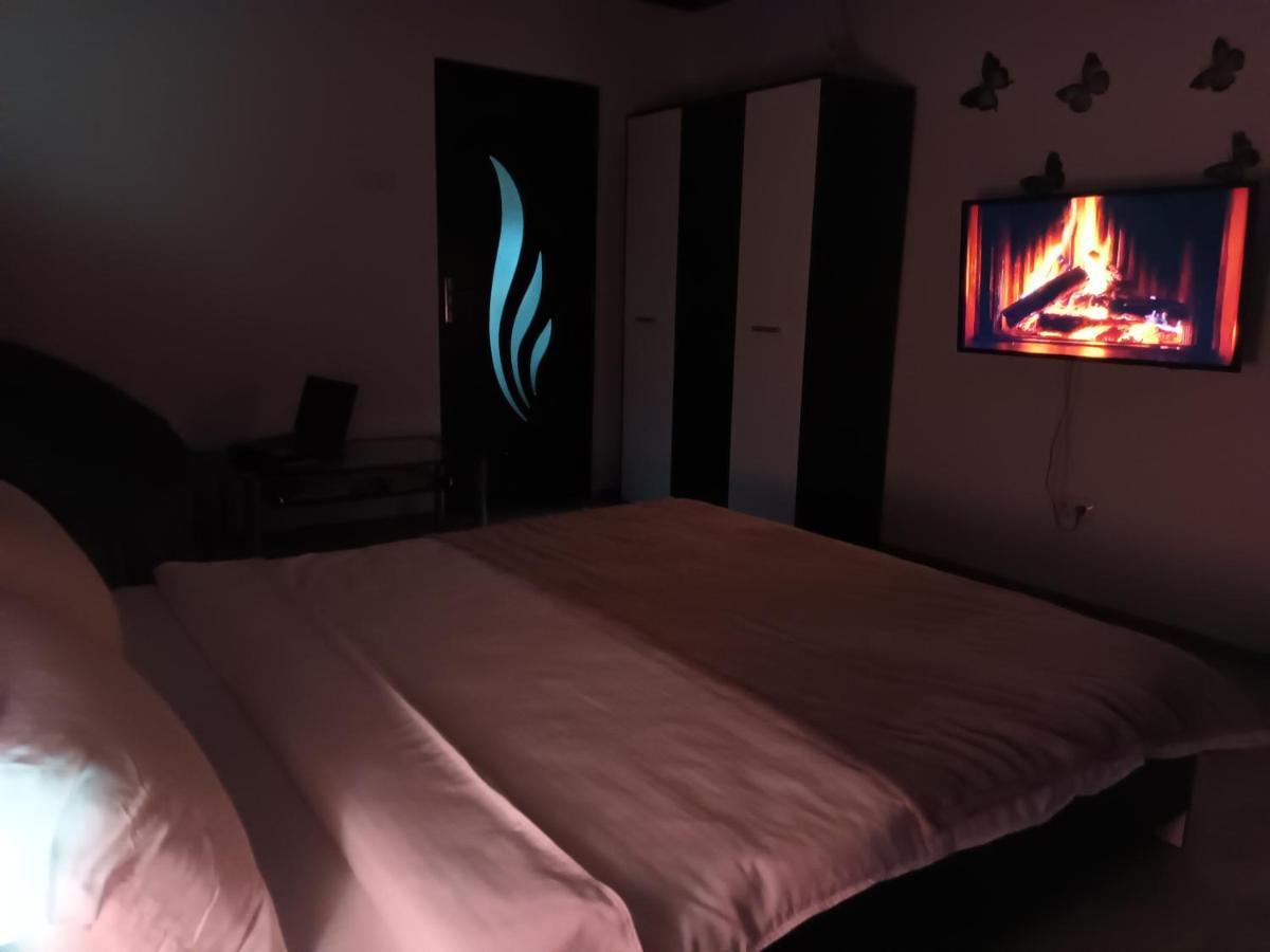 Studio Central Vajdahunyad Kültér fotó
